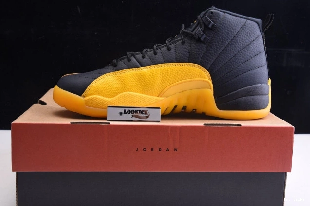 1st Kicks 130690-070 Jordan Gold Air Black Retro 12 University 0714